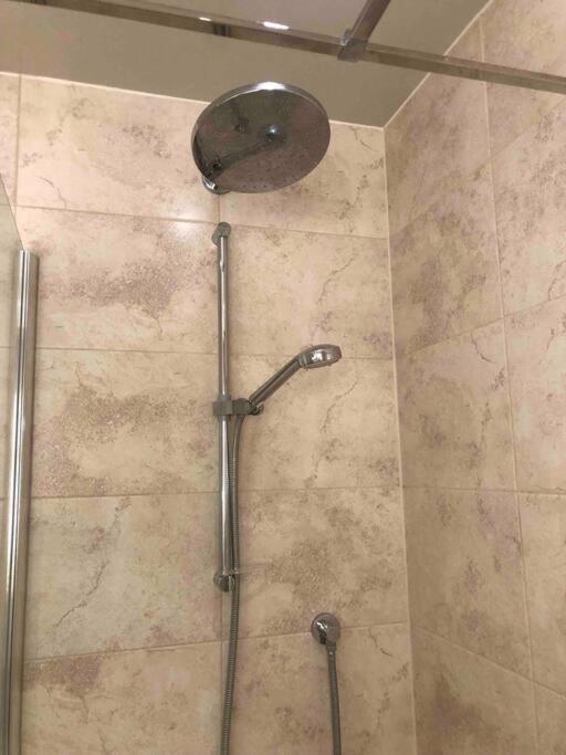 29 Comfort House 2 Bedroom Townhouse With Parking Scunthorpe Kültér fotó